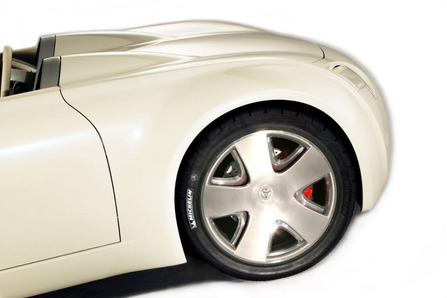  Toyota CS S 2003 года  (фото 18 из 19)